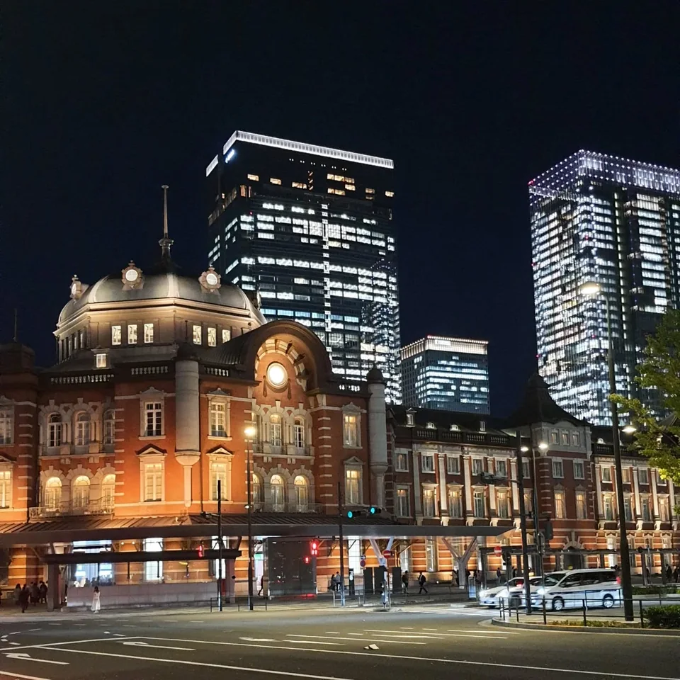 東京車站夜景,原貼文第 2 張照片